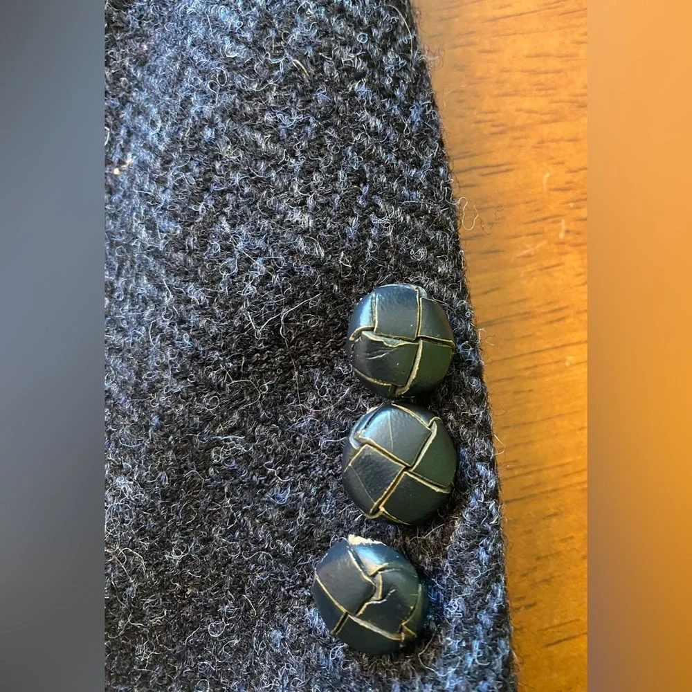 Harris Tweed Men's Dark Charcoal Herringbone Sport Coat